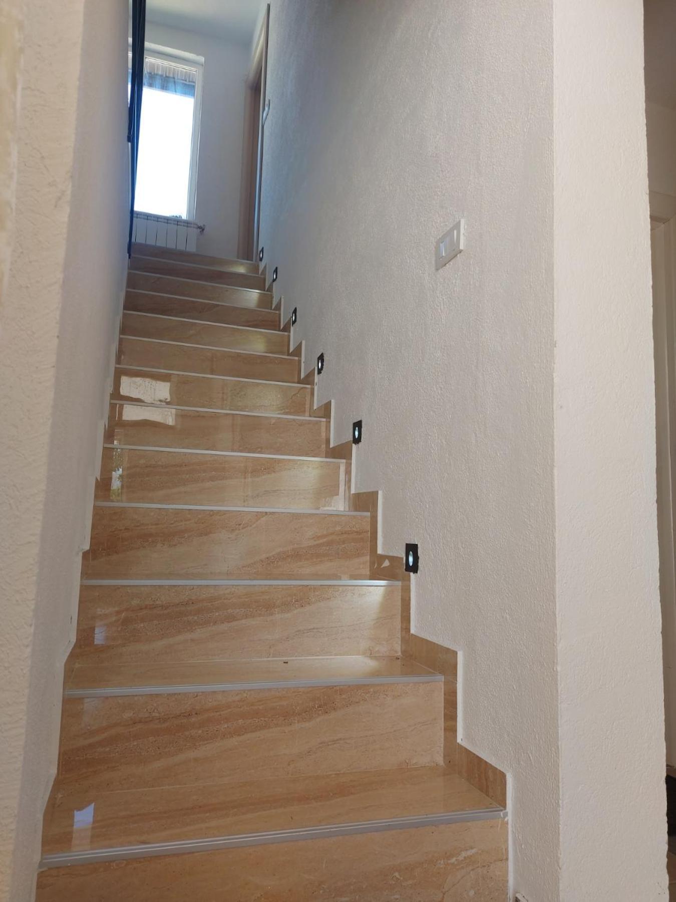 Rooms Lida & Friendly Home Plav Ngoại thất bức ảnh