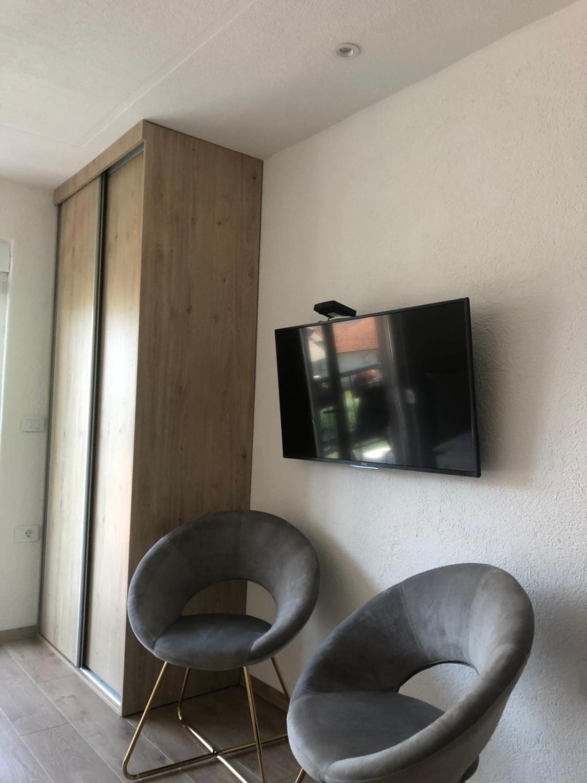 Rooms Lida & Friendly Home Plav Ngoại thất bức ảnh