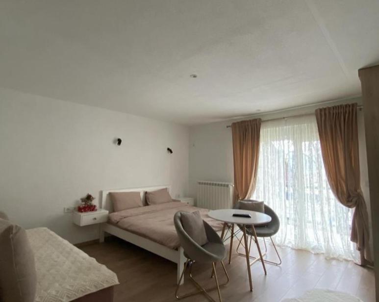 Rooms Lida & Friendly Home Plav Ngoại thất bức ảnh